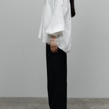 ERiKOKATORi / nylon lace v-neck blouse