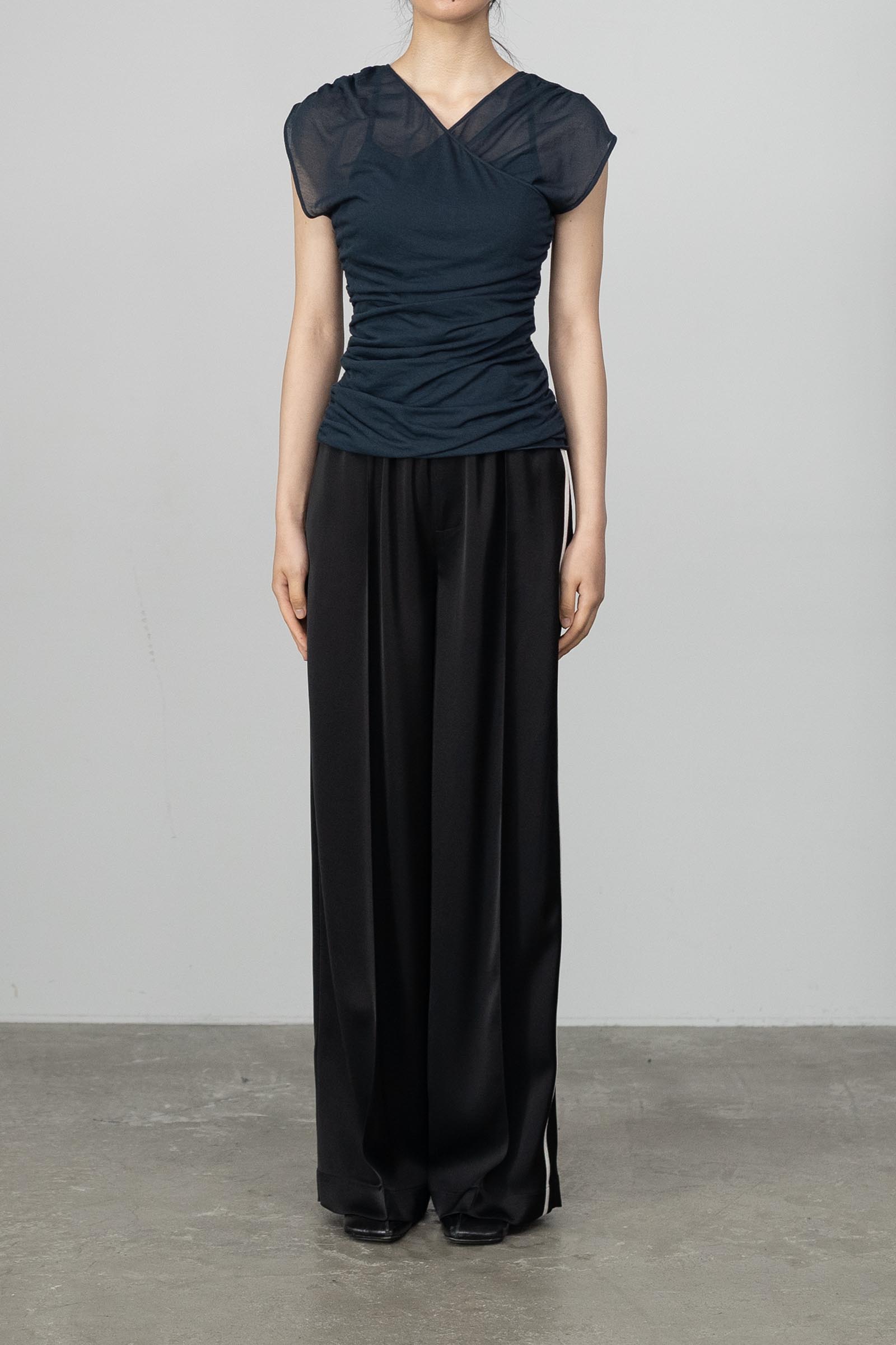 PALOMA WOOL / Saudade -slightly sheer cross top-