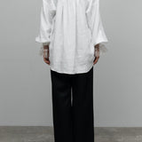 ERiKOKATORi / nylon lace v-neck blouse